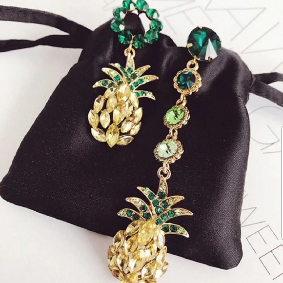 Jewelry - Yummmy Crystal Pineapple Drop Earrings